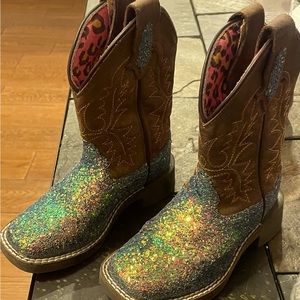 COPY - Girls 9 glitter Cowboy boots.   Wore once